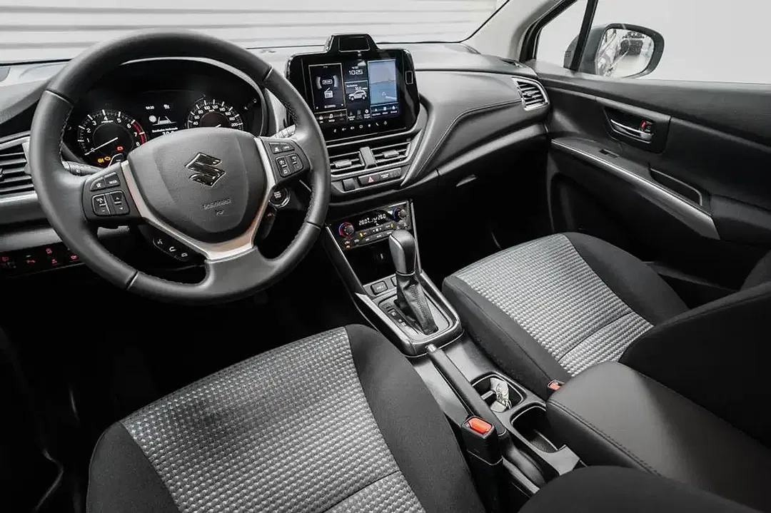 Suzuki S-Cross - Thumbnail 7