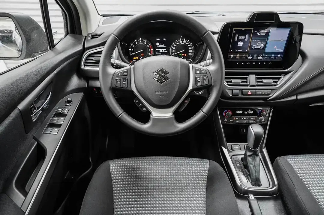 Suzuki S-Cross - Thumbnail 8