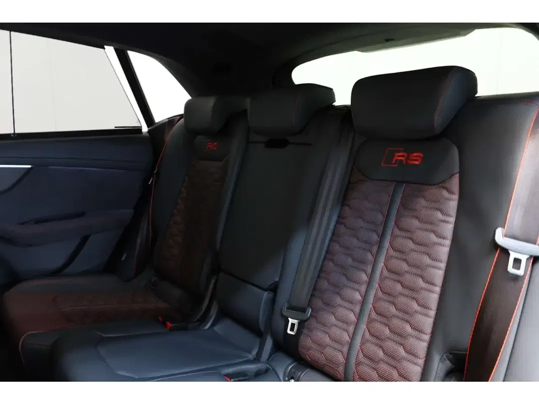 Audi RS Q8 - Thumbnail 10