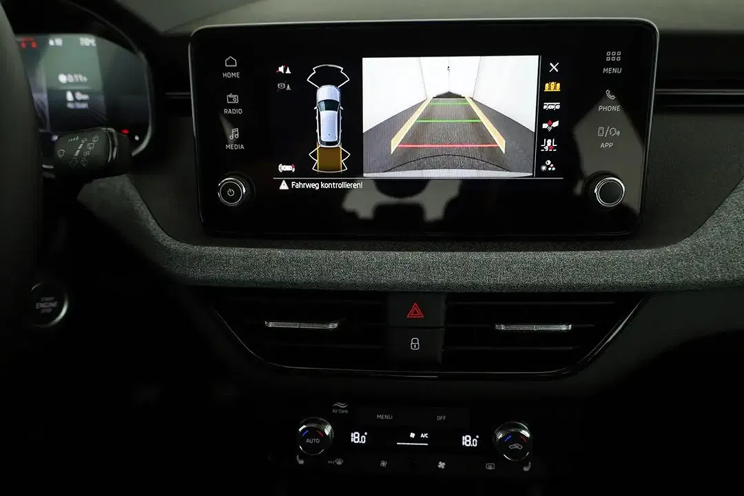 Skoda Kamiq - Thumbnail 7