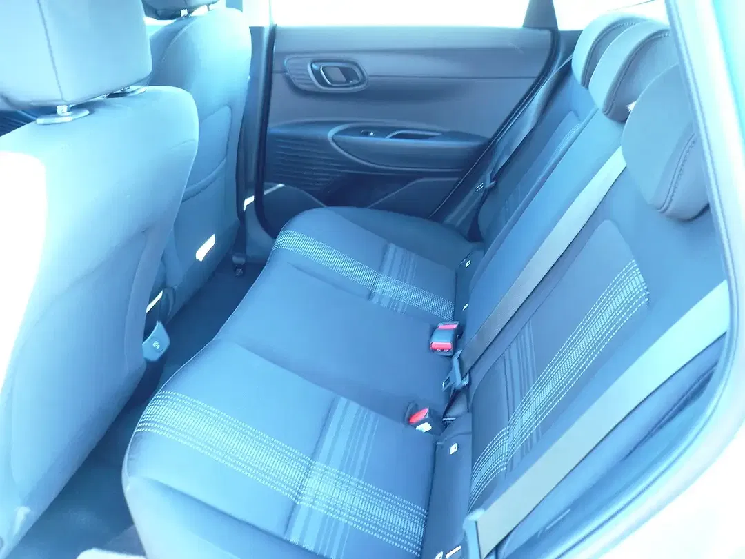 Hyundai i20 - Thumbnail 15