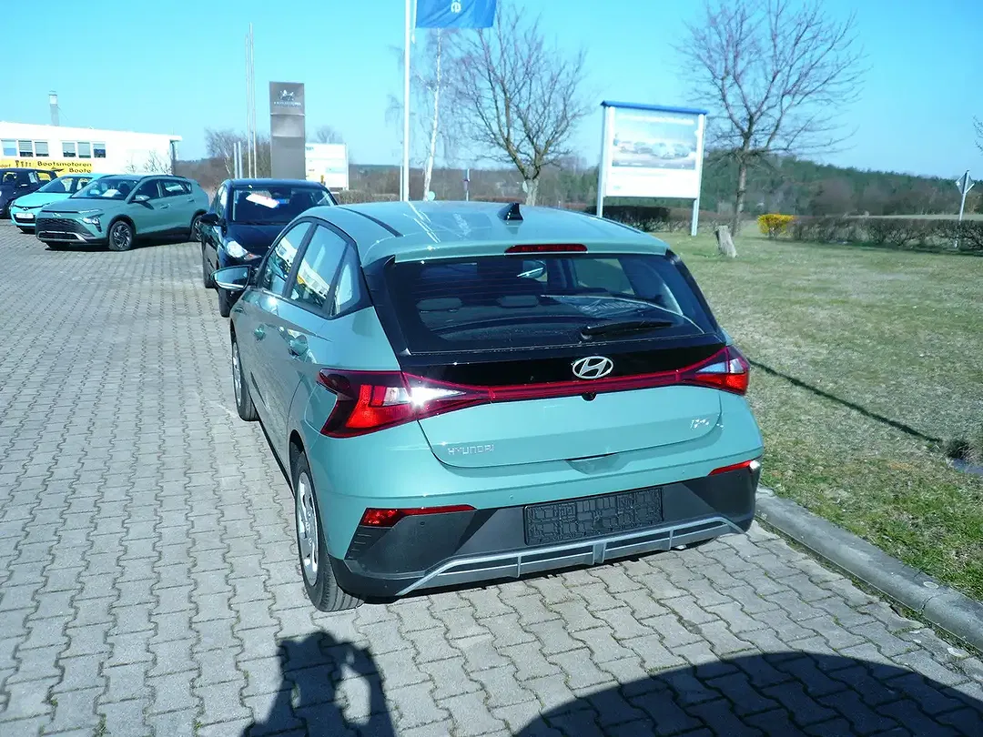 Hyundai i20 - Thumbnail 6