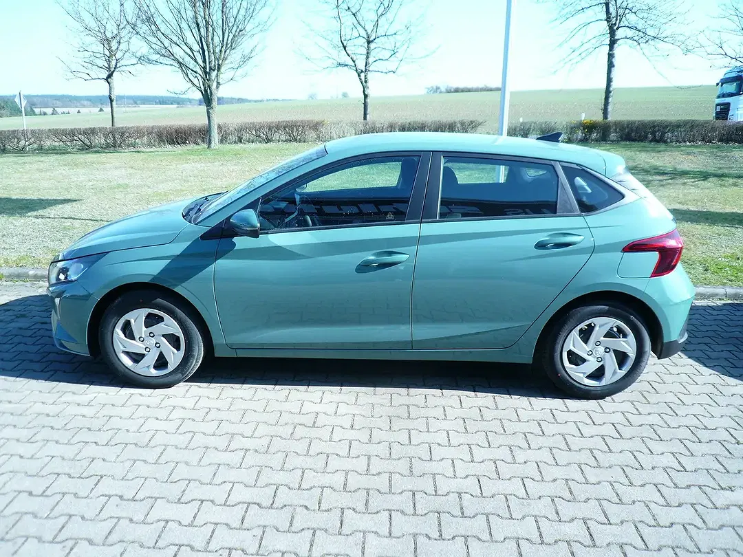 Hyundai i20 - Thumbnail 8