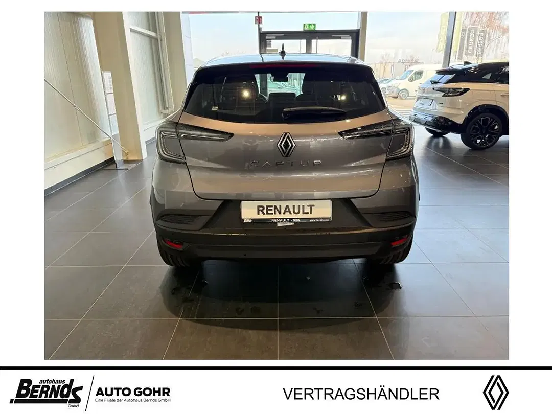 Renault Captur - Thumbnail 4