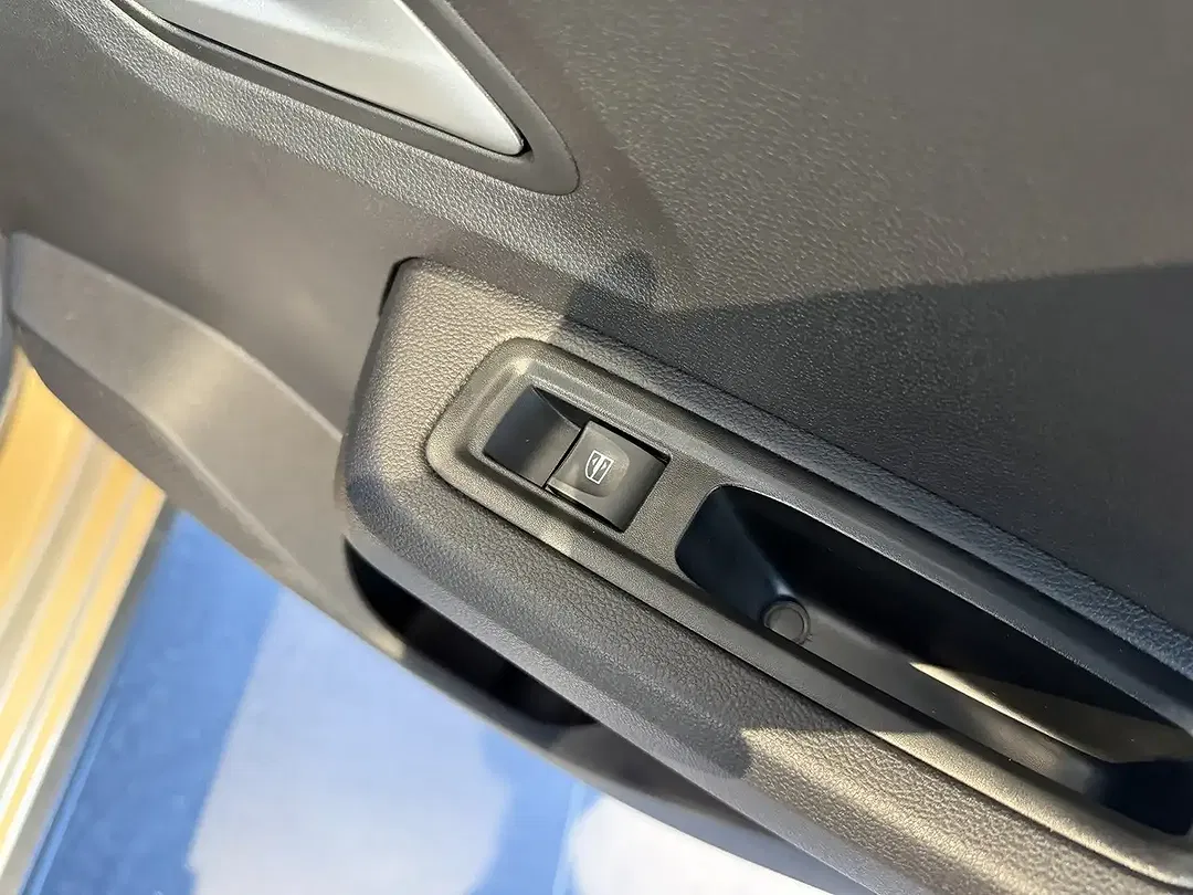 Dacia Sandero - Thumbnail 11