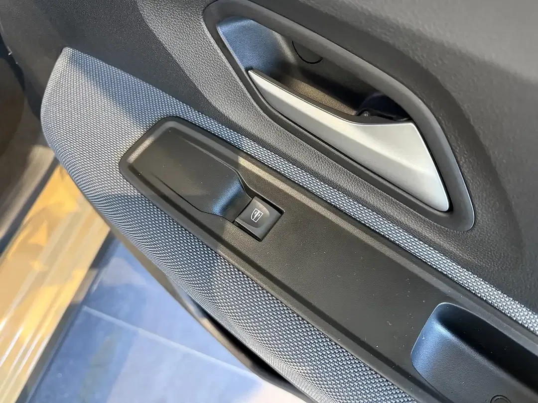 Dacia Sandero - Thumbnail 7