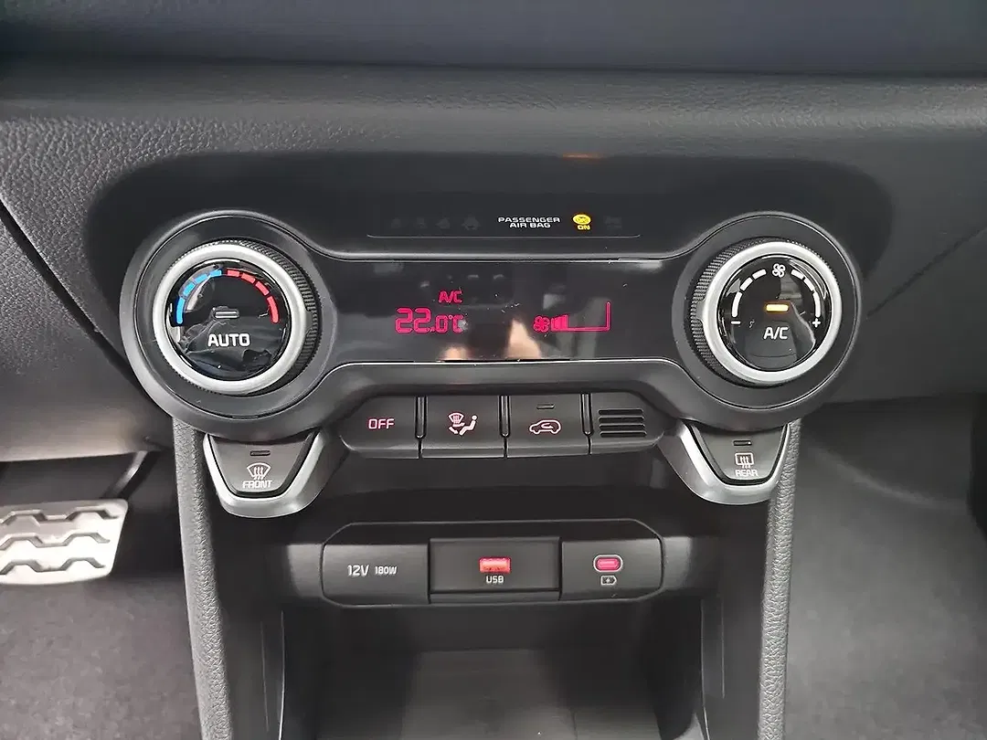Kia Picanto - Thumbnail 11