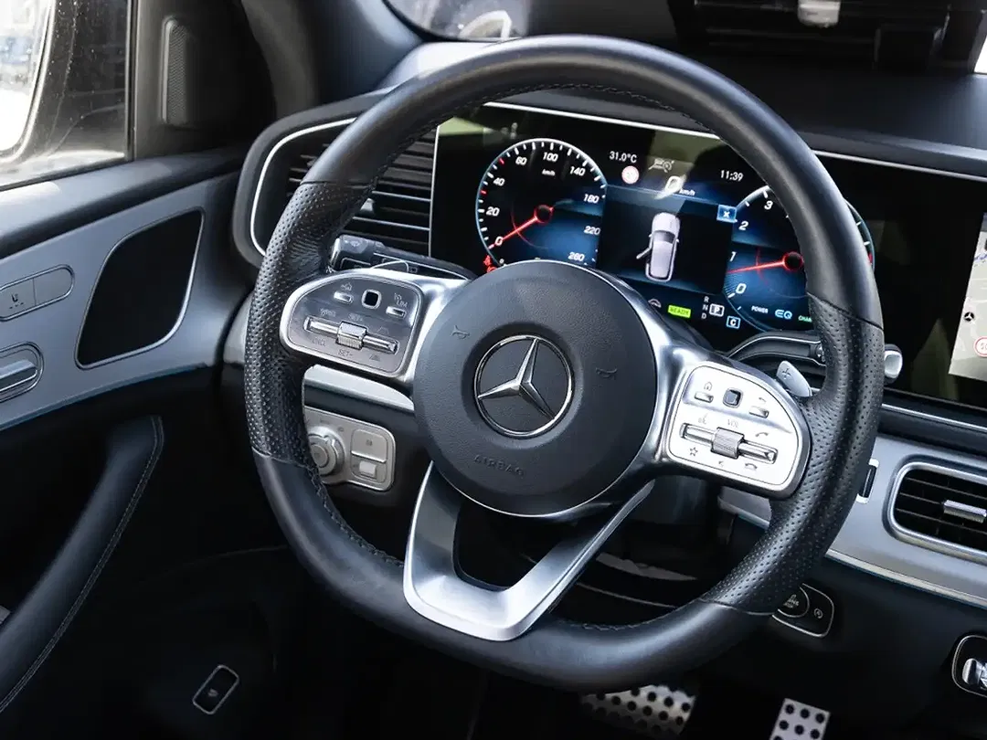 Mercedes-Benz GLE 580 - Thumbnail 11