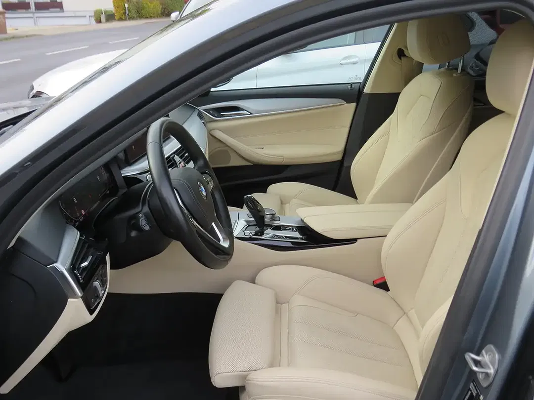 BMW 520 - Thumbnail 8
