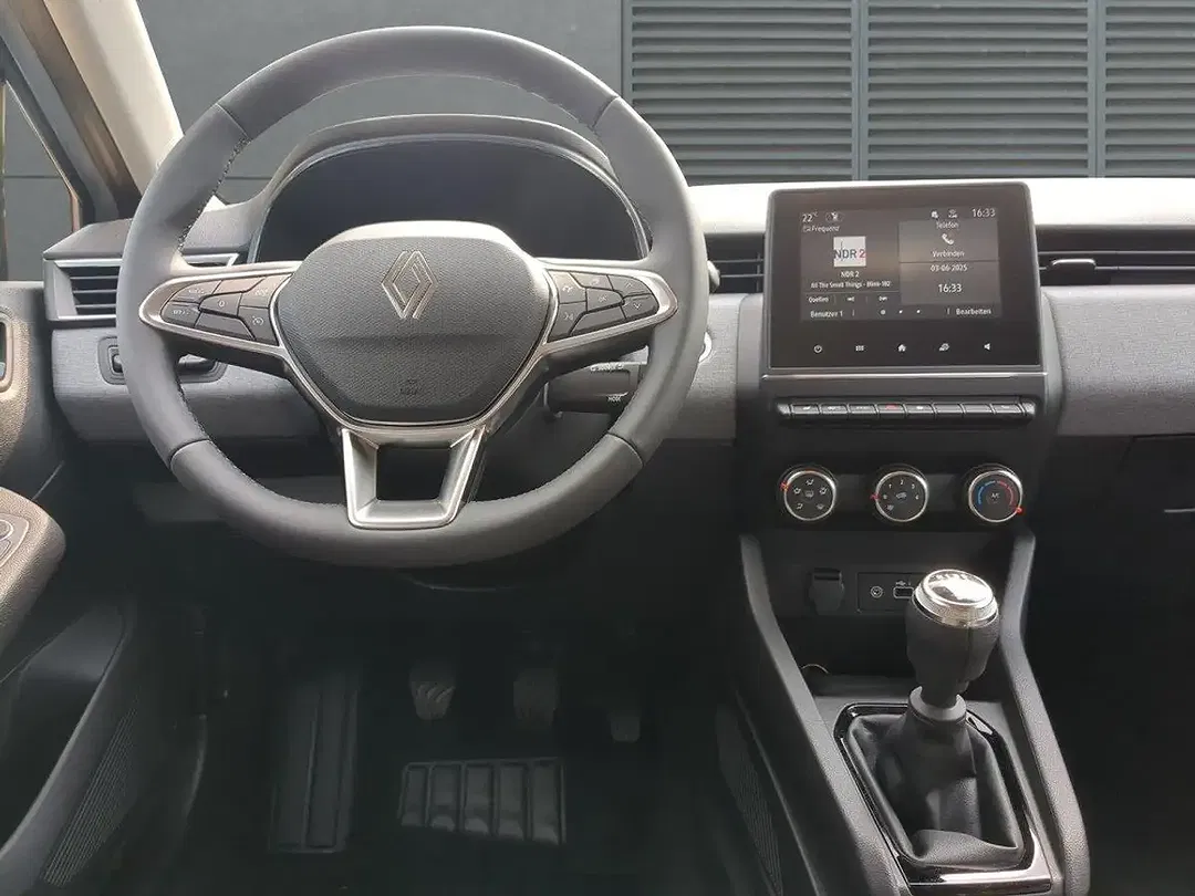 Renault Clio - Thumbnail 5