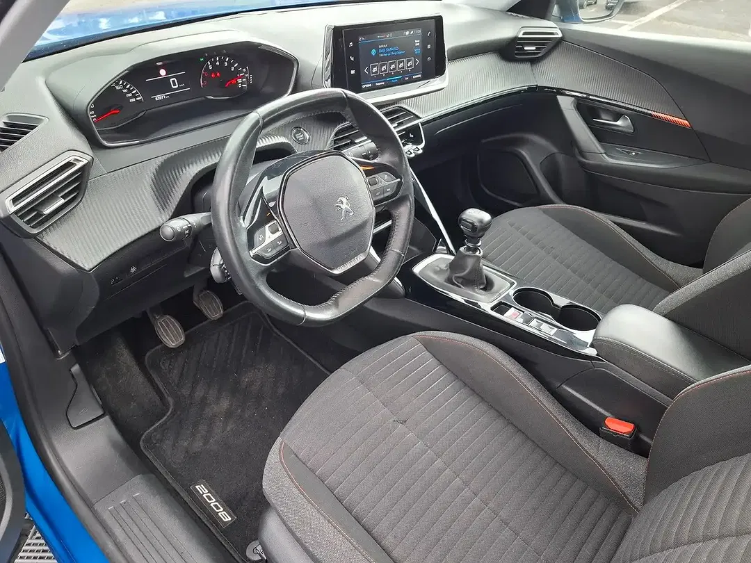 Peugeot 2008 - Thumbnail 10