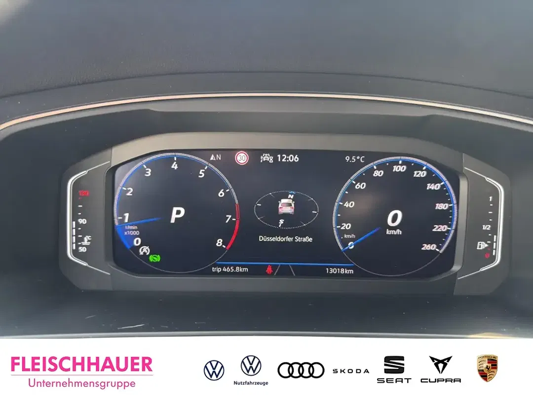 Volkswagen Tiguan - Thumbnail 10