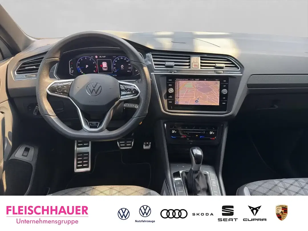 Volkswagen Tiguan - Thumbnail 13
