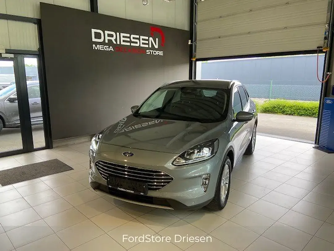 Ford Kuga - Thumbnail 2