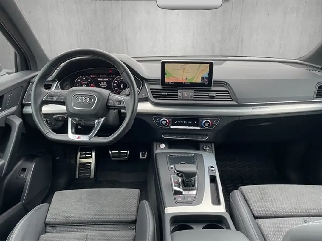 Audi SQ5 - Thumbnail 11