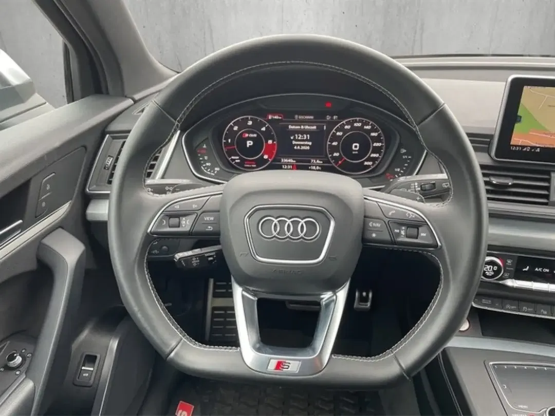 Audi SQ5 - Thumbnail 12