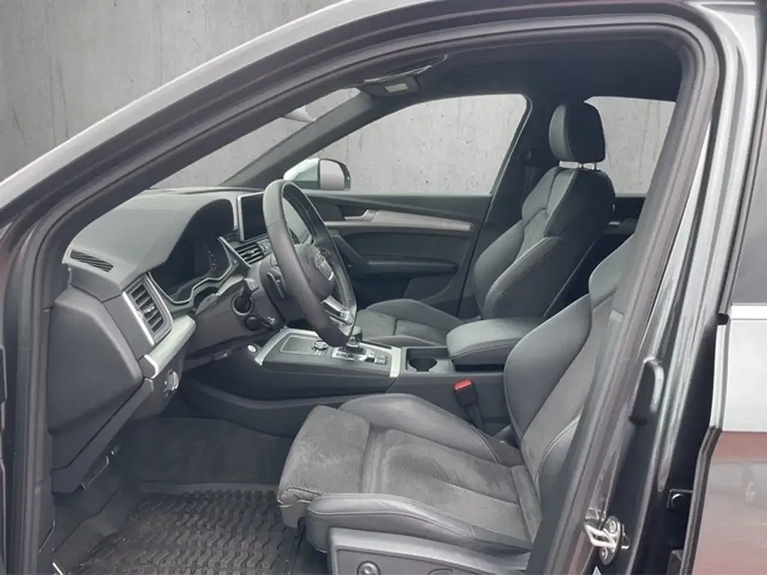 Audi SQ5 - Thumbnail 9