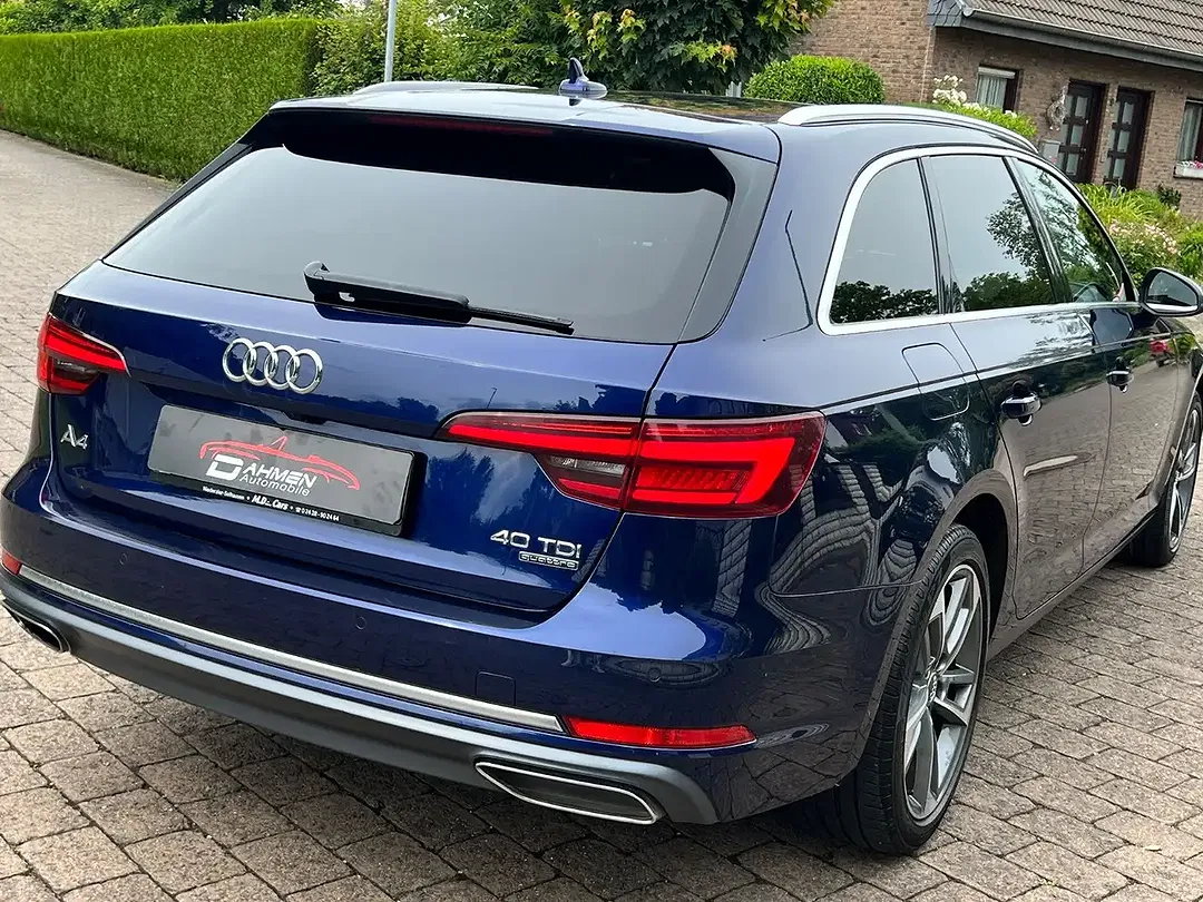 Audi A4 - Thumbnail 14