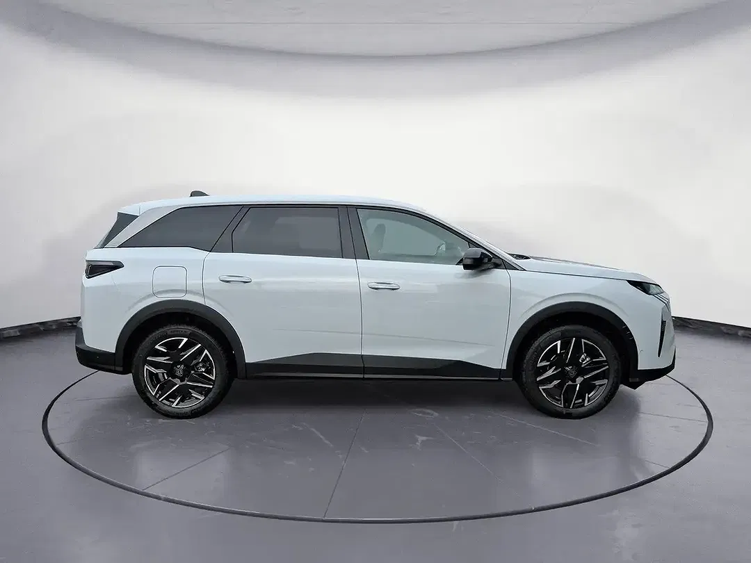 Peugeot 5008 - Thumbnail 4