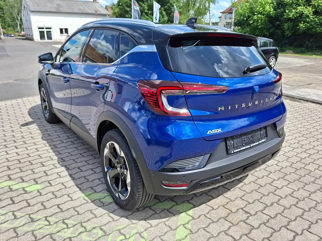 Mitsubishi ASX - Thumbnail 2