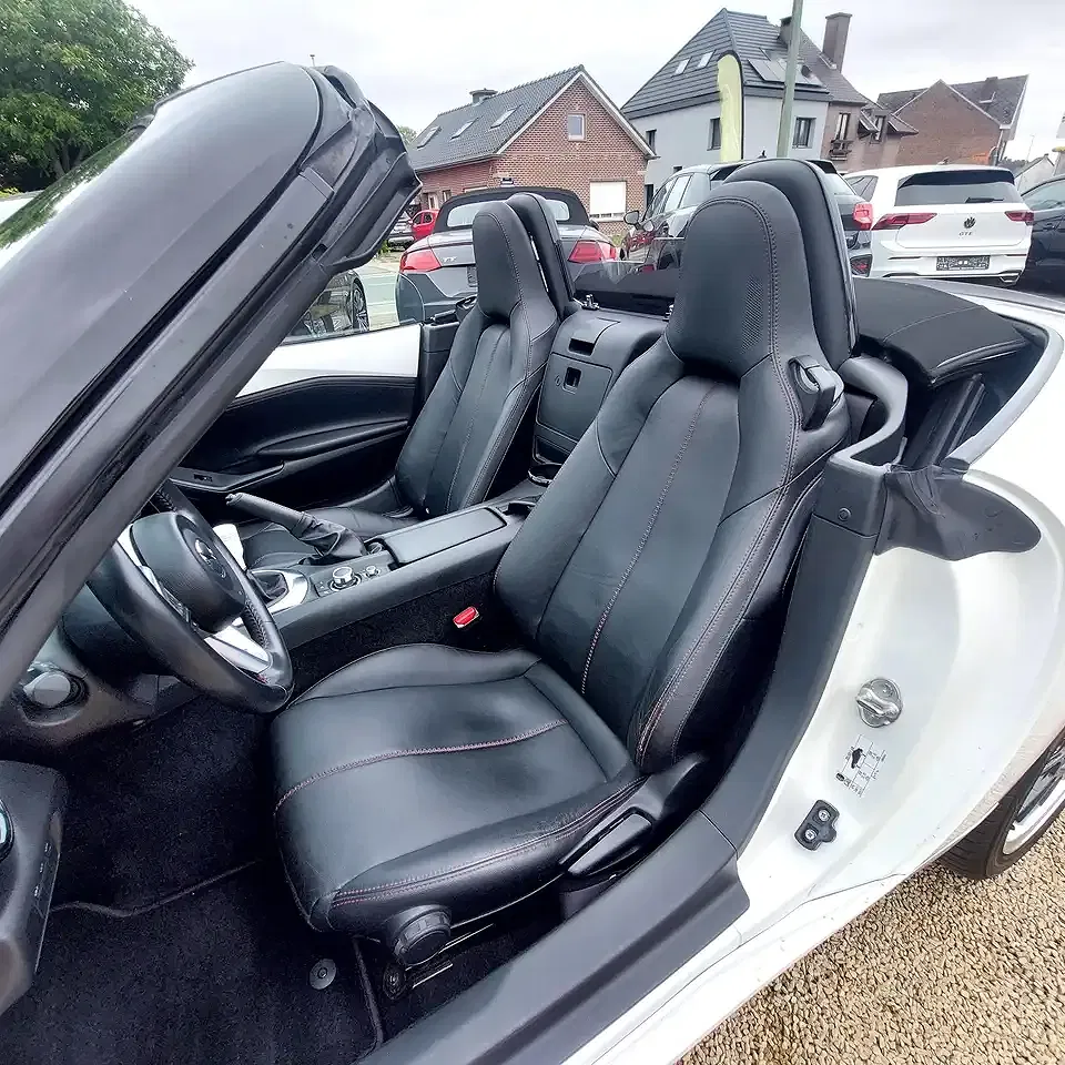 Mazda MX-5 - Thumbnail 10