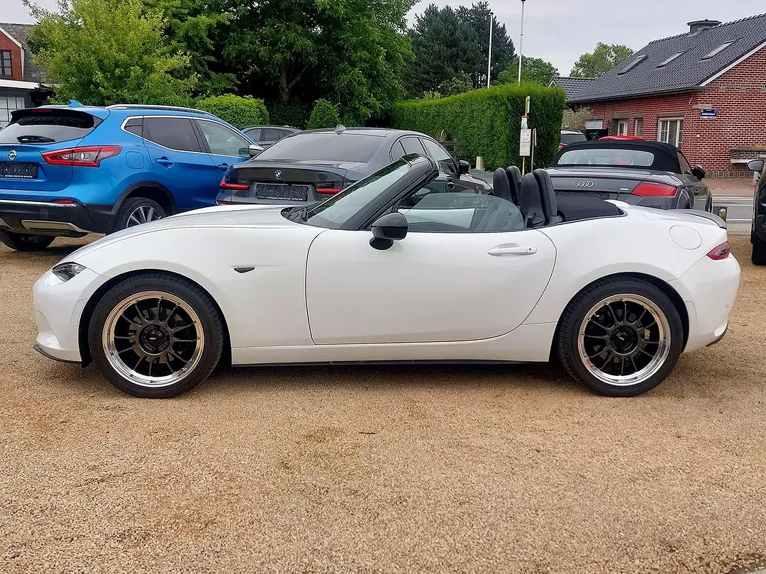 Mazda MX-5 - Thumbnail 5