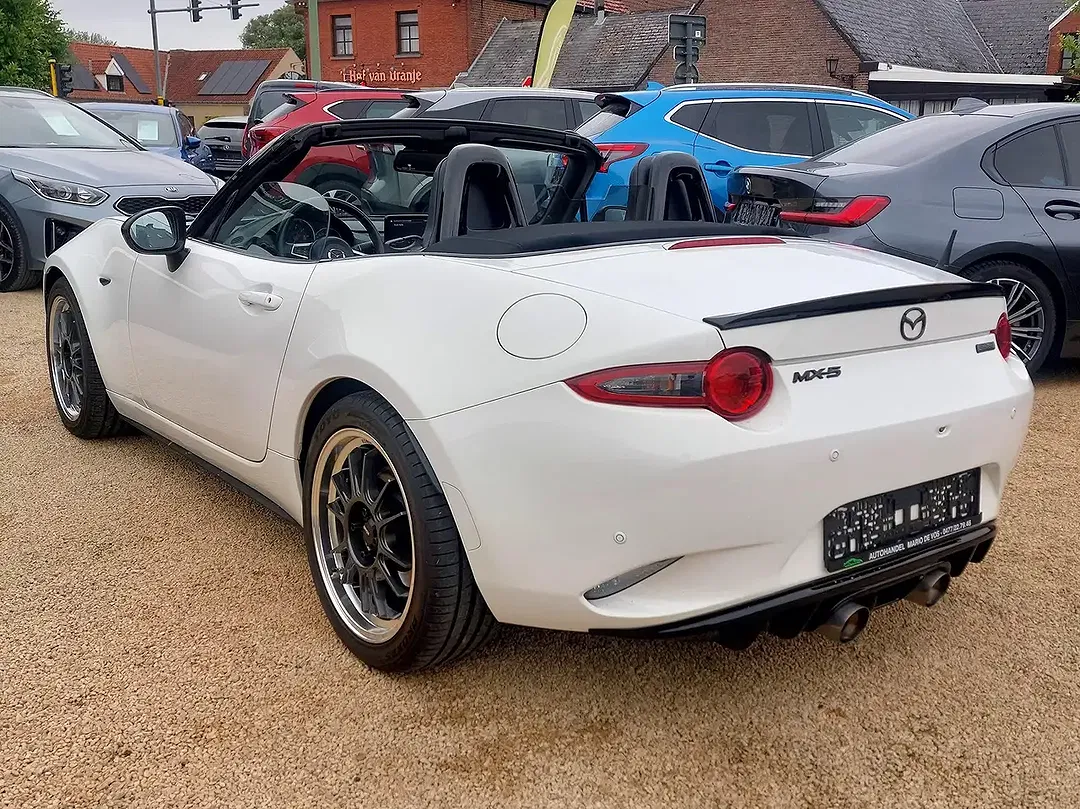 Mazda MX-5 - Thumbnail 8