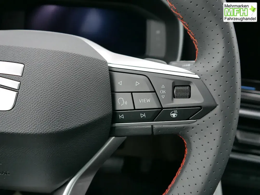 CUPRA Leon - Thumbnail 12