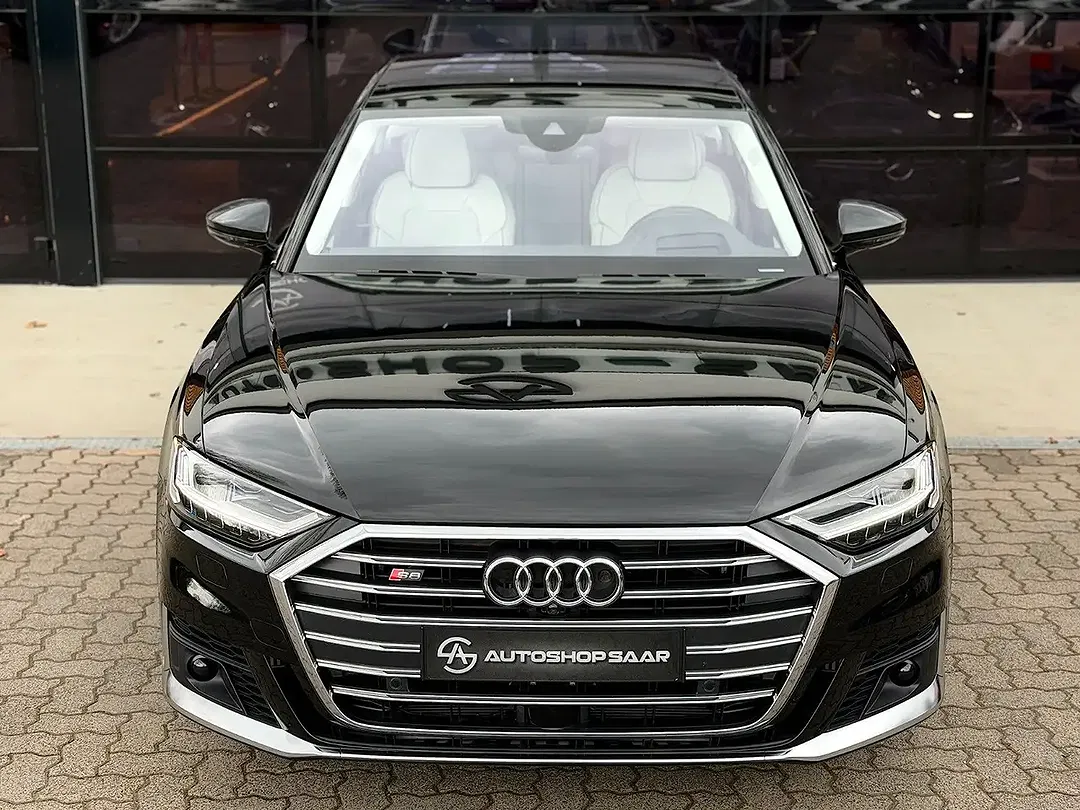 Audi S8 - Thumbnail 5