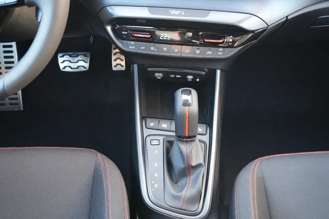 Hyundai i20 - Thumbnail 14