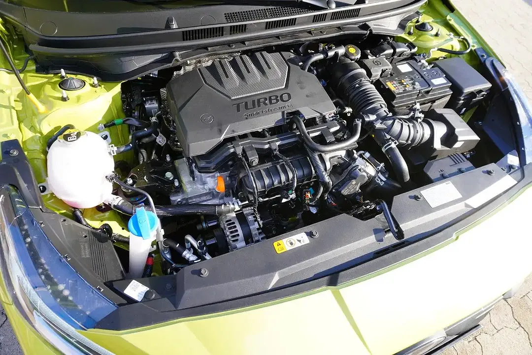 Hyundai i20 - Thumbnail 20