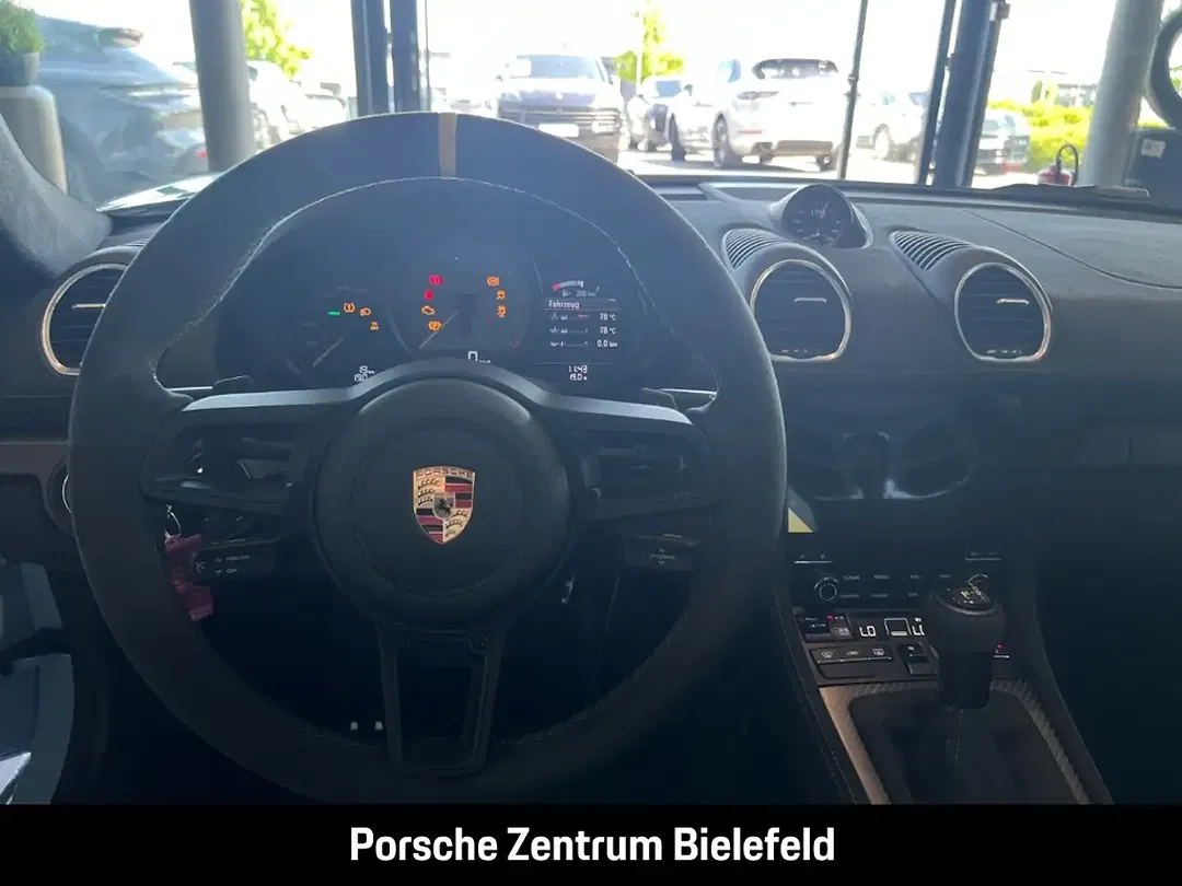 Porsche 718 Spyder - Thumbnail 13