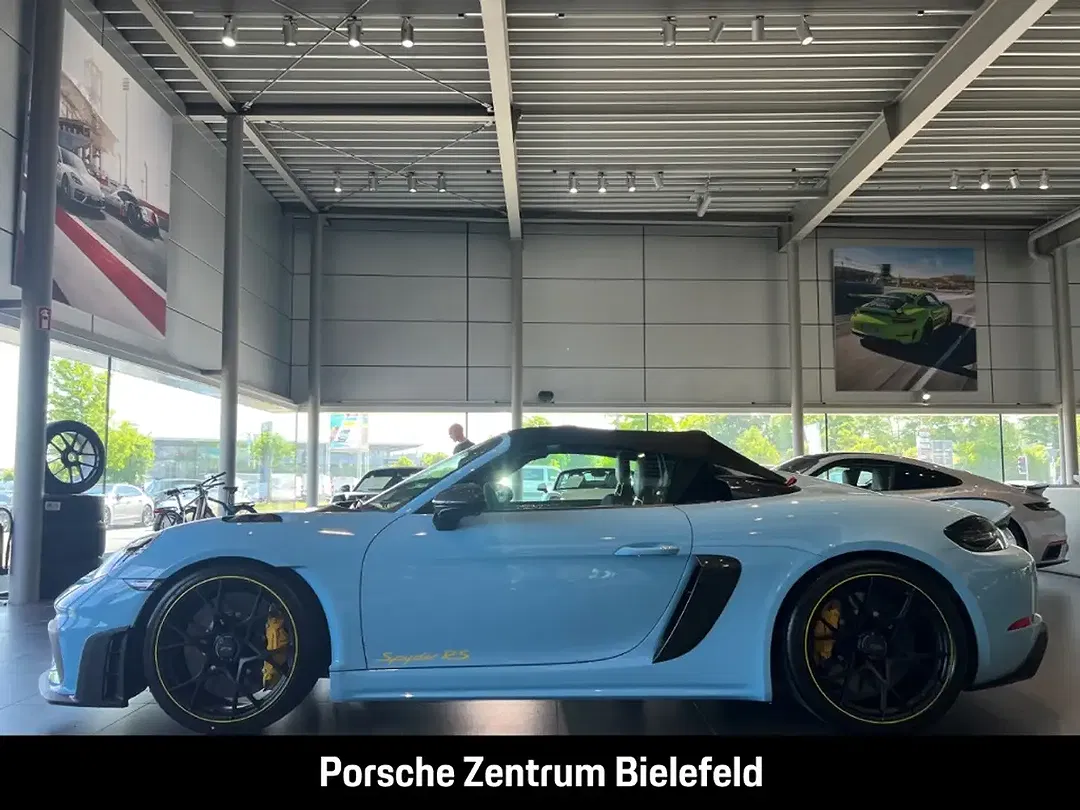 Porsche 718 Spyder - Thumbnail 2