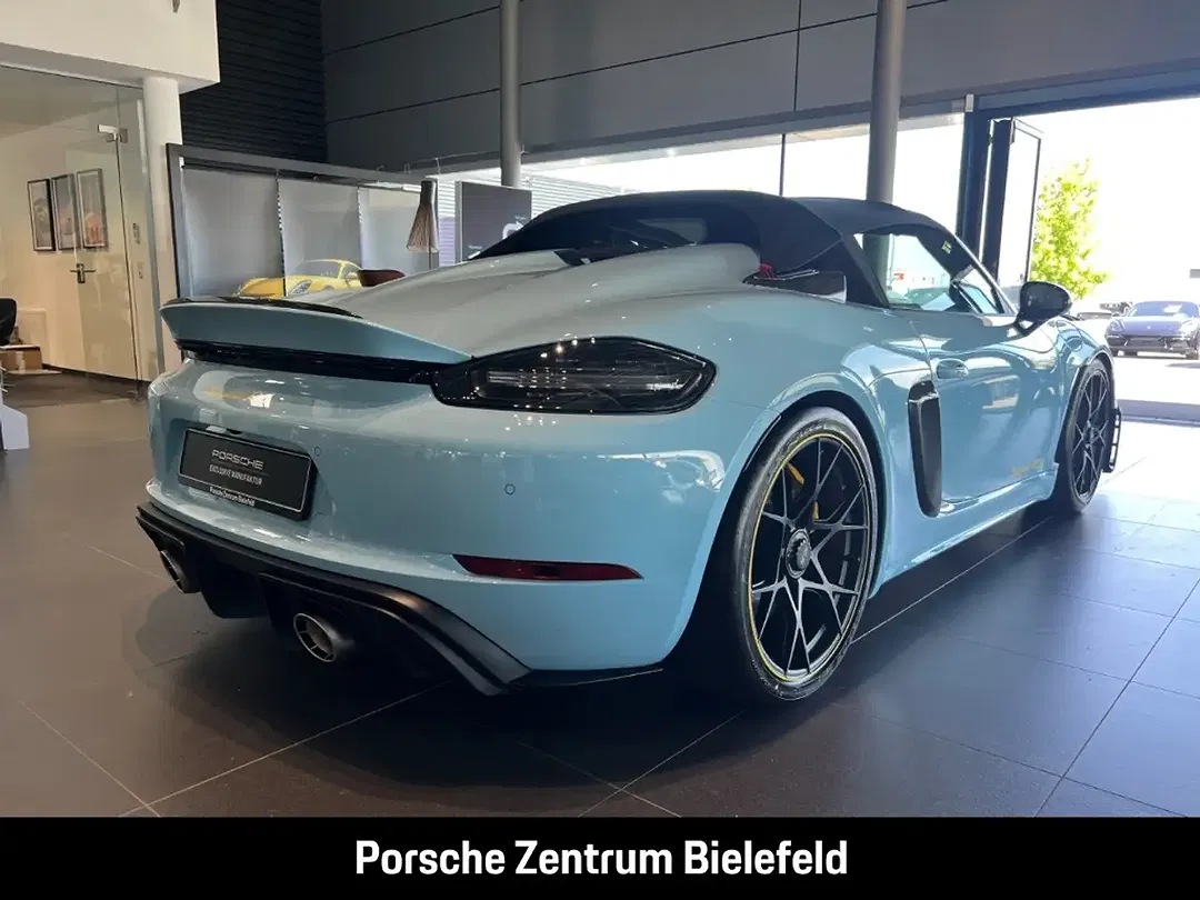 Porsche 718 Spyder - Thumbnail 6