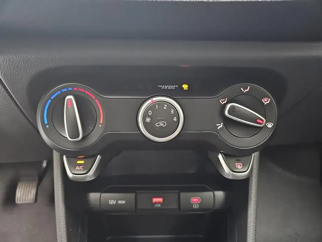 Kia Picanto - Thumbnail 11