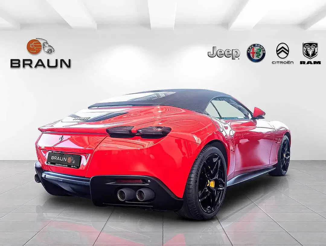 Ferrari Roma - Thumbnail 2