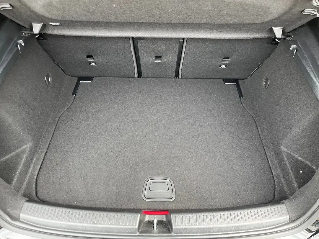 Mercedes-Benz A 200 - Thumbnail 12