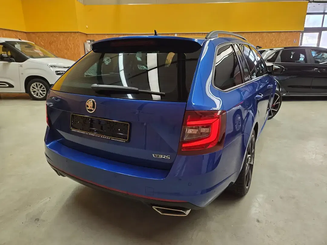 Skoda Octavia - Thumbnail 4