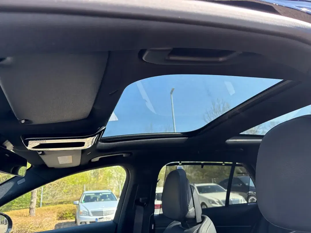Mercedes-Benz E 450 - Thumbnail 14