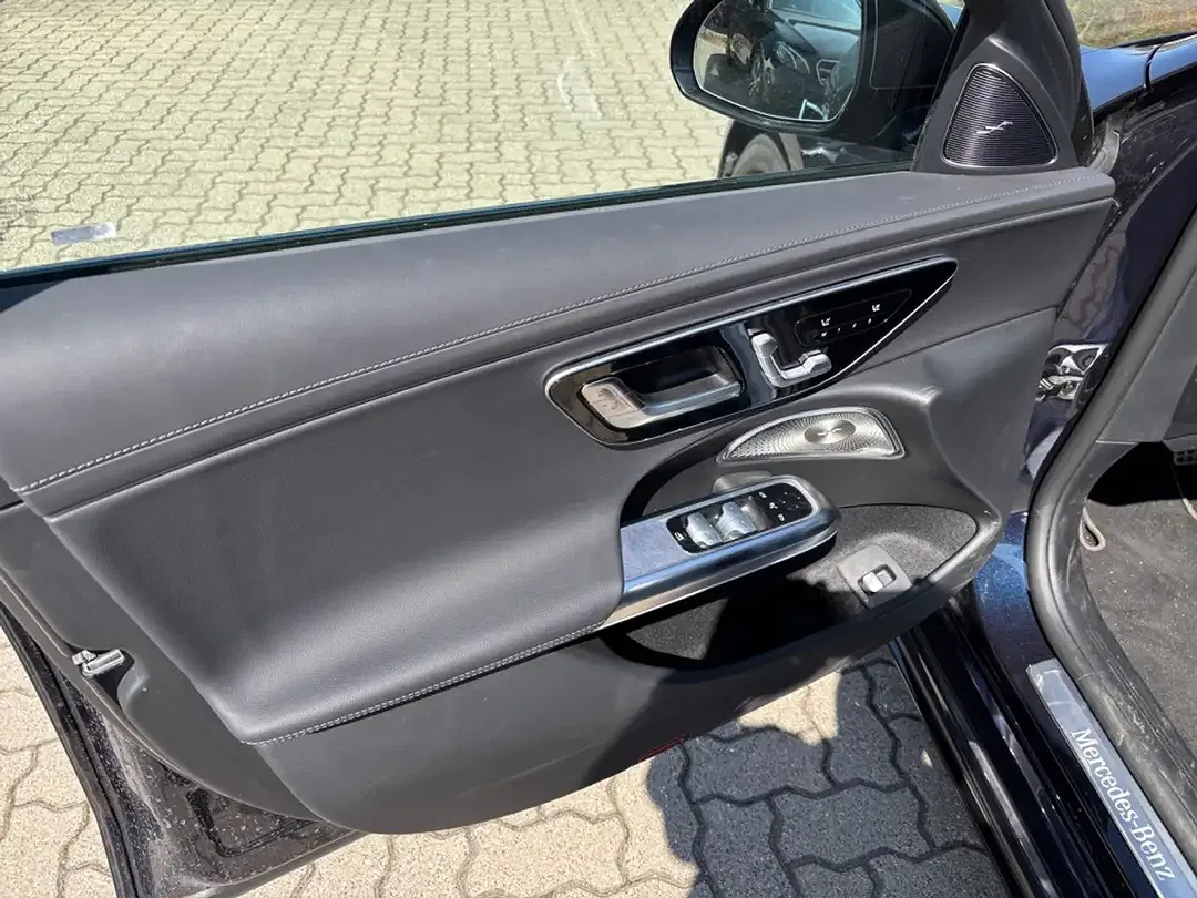 Mercedes-Benz E 450 - Thumbnail 9