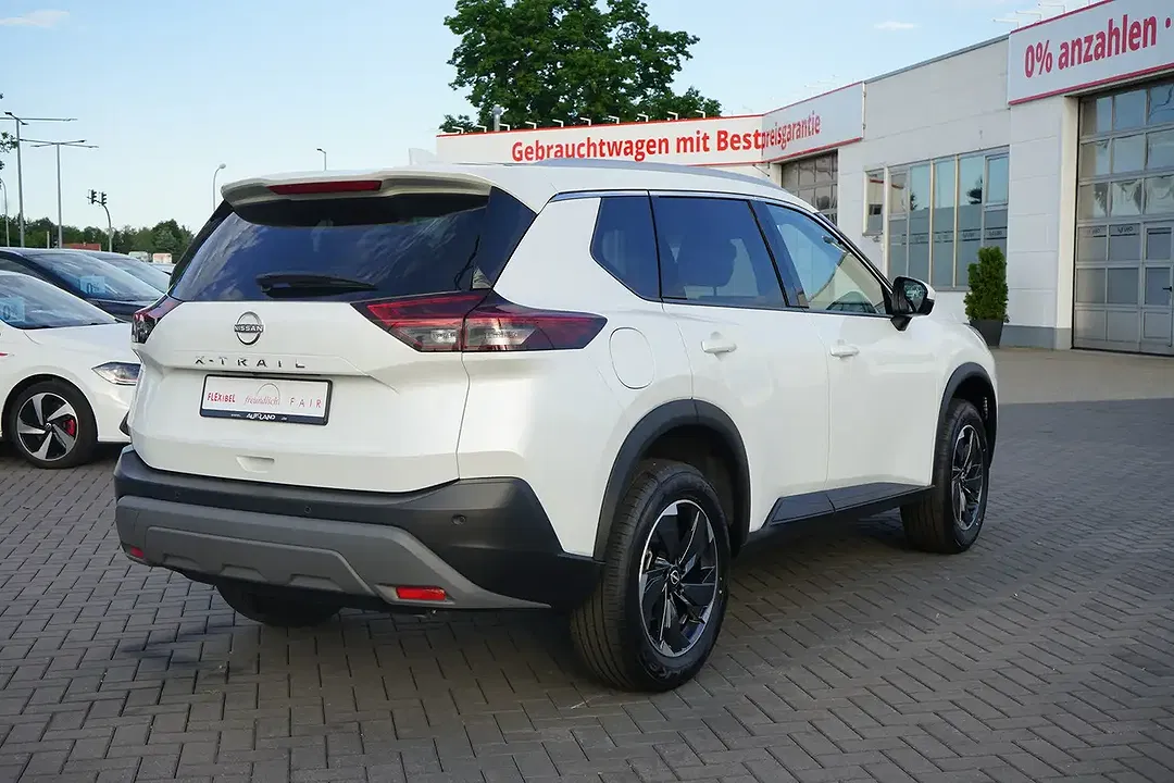 Nissan X-Trail - Thumbnail 5