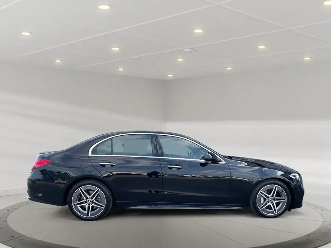 Mercedes-Benz C 300 - Thumbnail 13