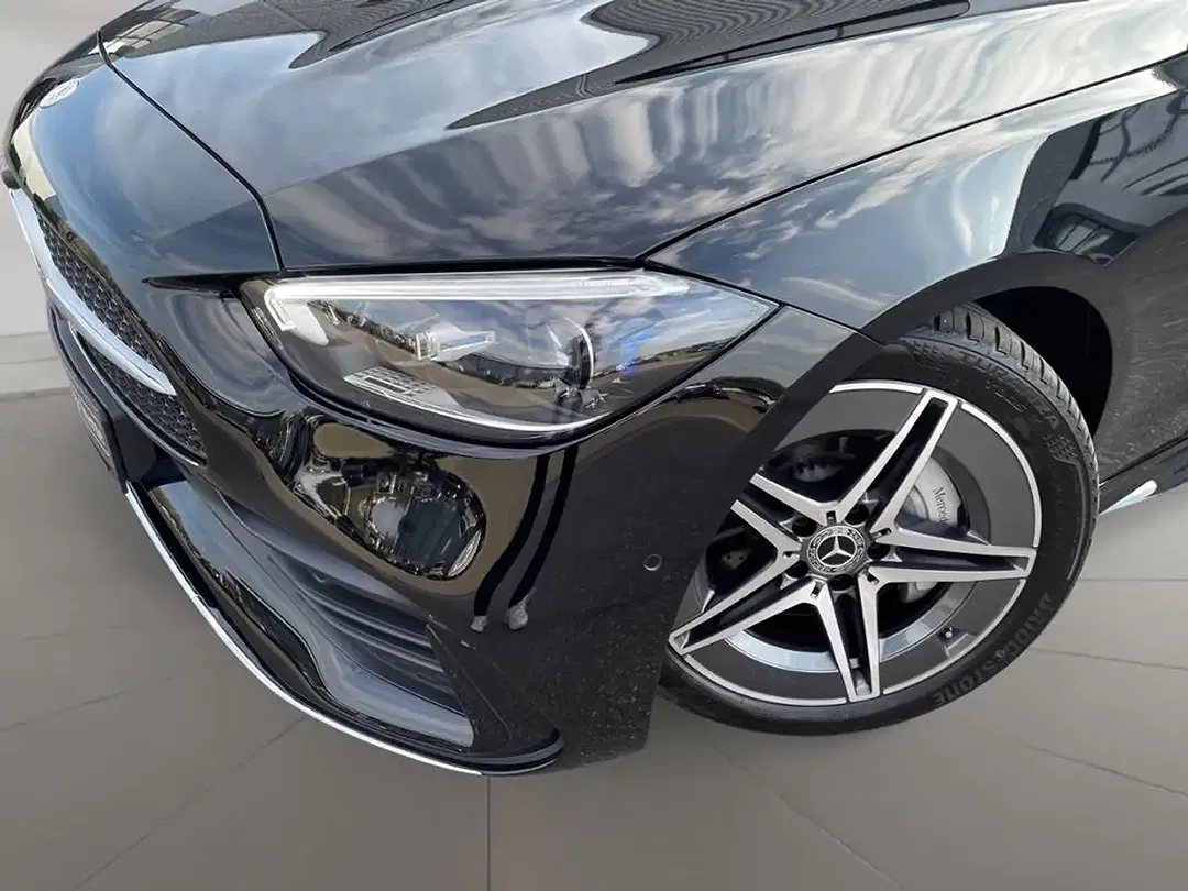Mercedes-Benz C 300 - Thumbnail 14