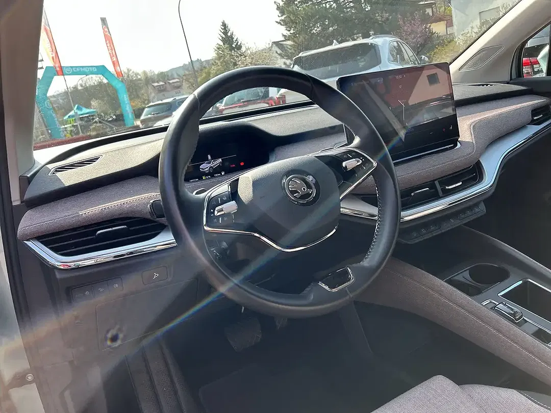 Skoda Enyaq - Thumbnail 8