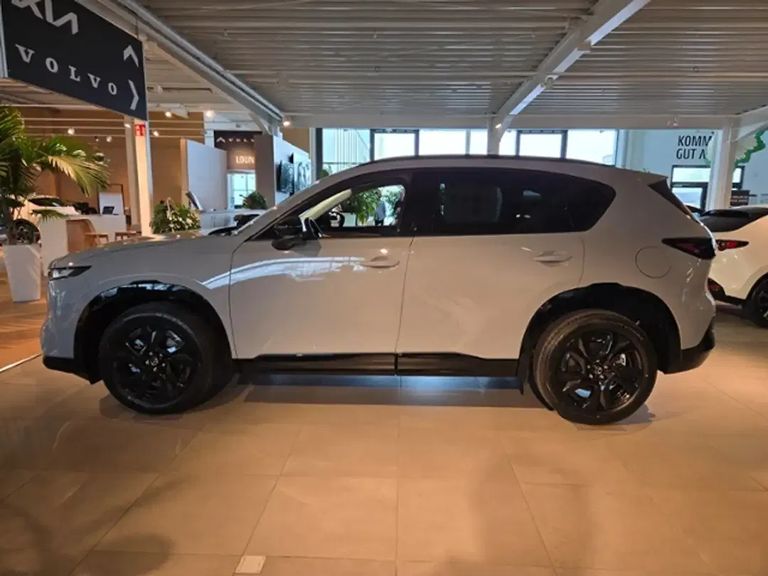 Mazda CX-5 - Thumbnail 4