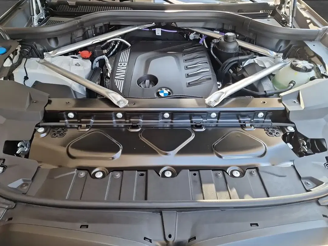 BMW X5 - Thumbnail 8