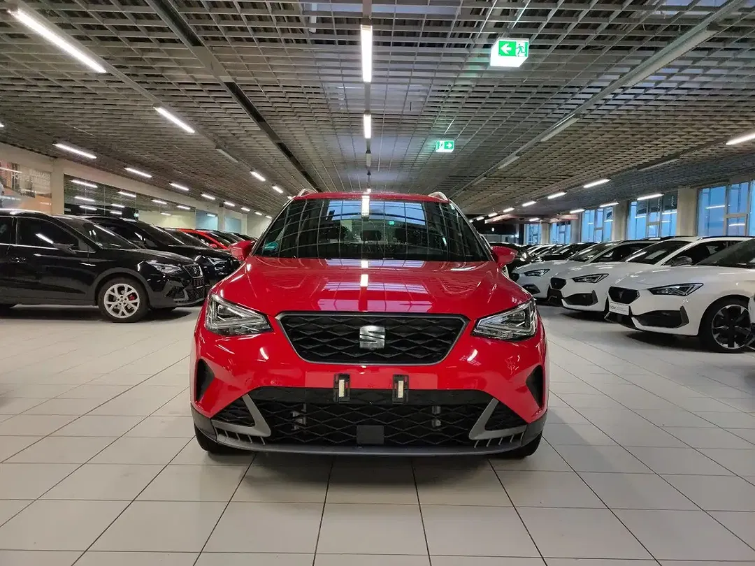 SEAT Arona - Thumbnail 7