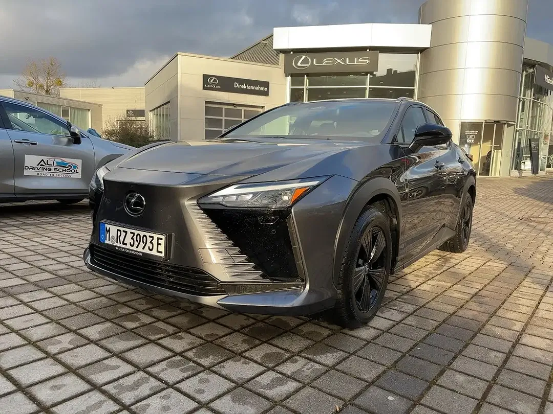 Lexus RZ AUT Executive