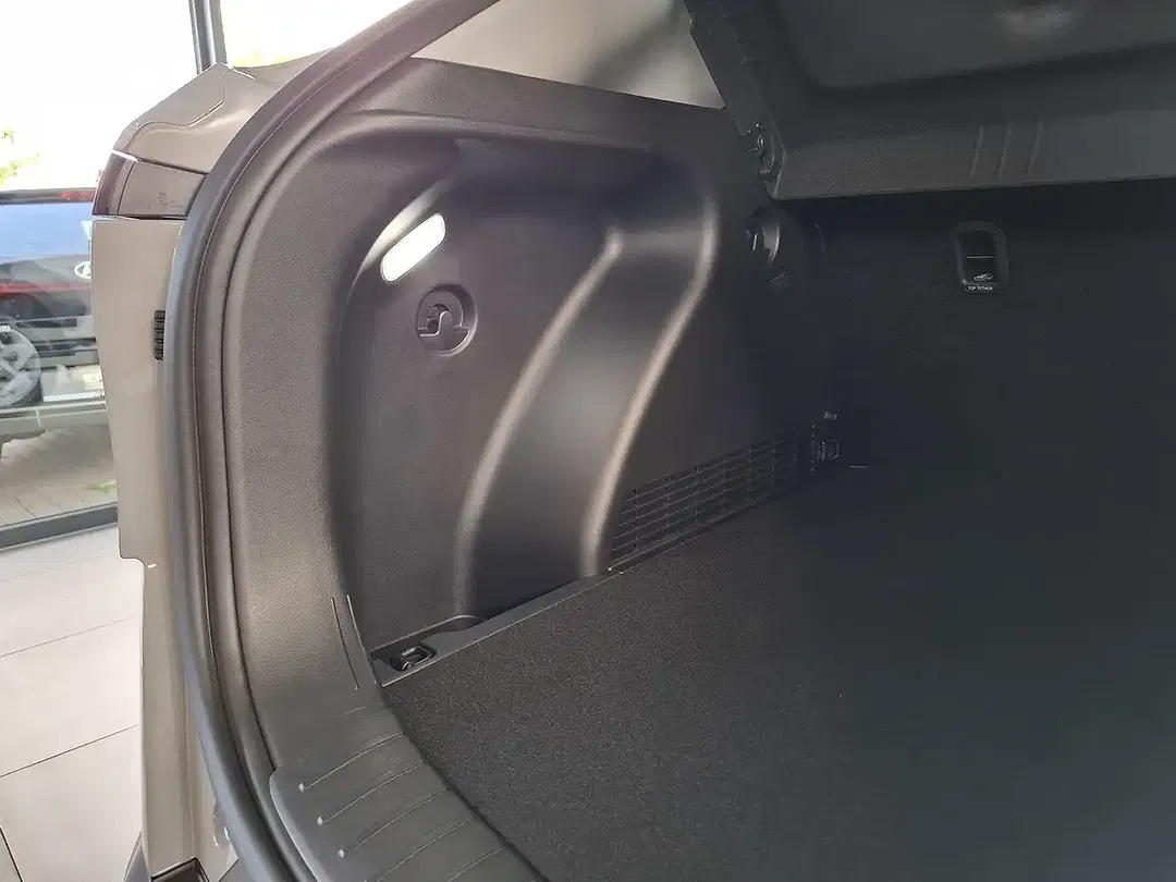 Hyundai KONA - Thumbnail 12