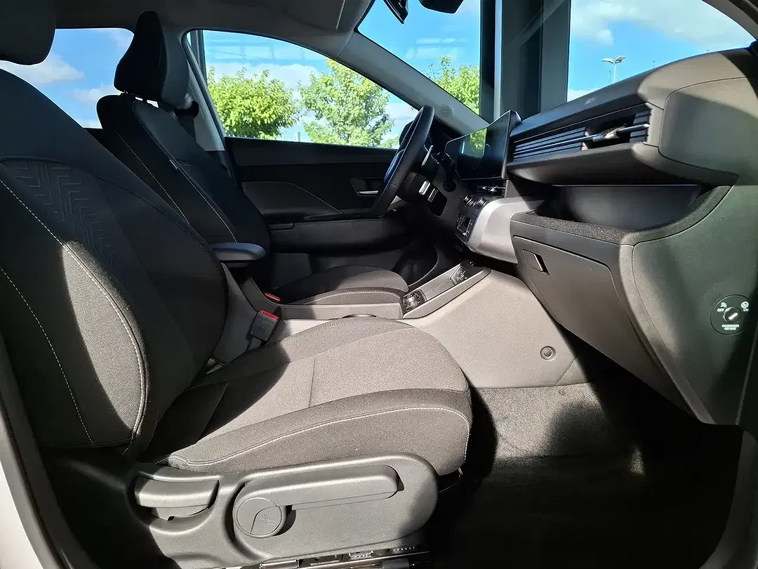 Hyundai KONA - Thumbnail 14